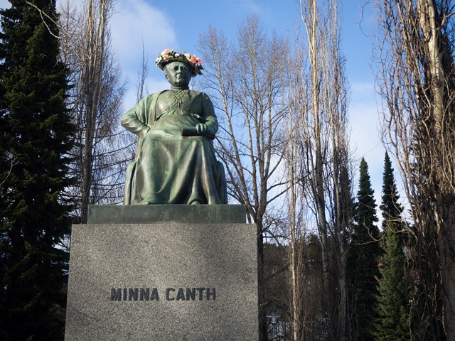 Памятник Минне Кант в Куопио